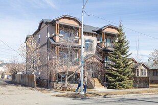 110 12 Av NE in Calgary, AB - Building Photo