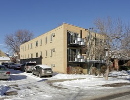 Grant Manor in Denver, CO - Building Photo
