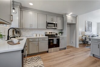 2341 Cooper Terrace in Nashville, TN - Building Photo - Building Photo