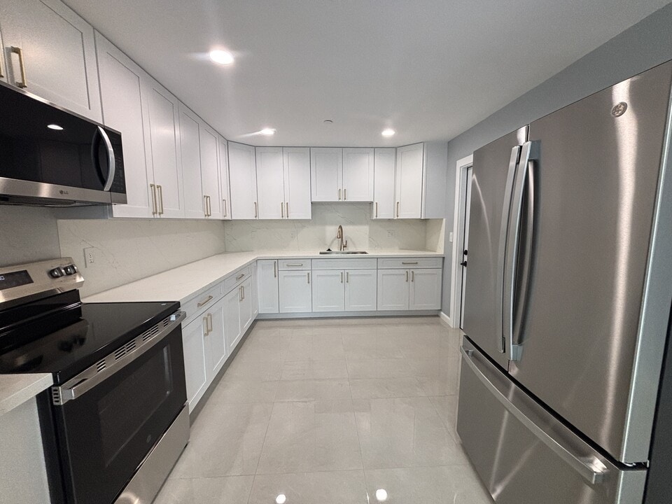 4030 Hoku Ave in Honolulu, HI - Building Photo