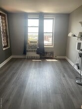 140-10 84th Dr in Queens, NY - Building Photo - Building Photo