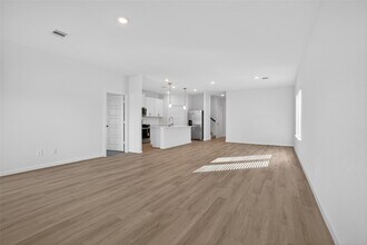 17882 Stone Ter Ct in Montgomery, TX - Building Photo - Building Photo