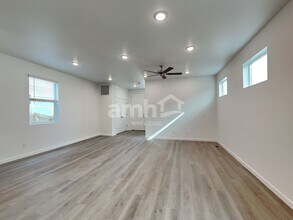 26151 E Calhoun Pl in Aurora, CO - Building Photo - Building Photo