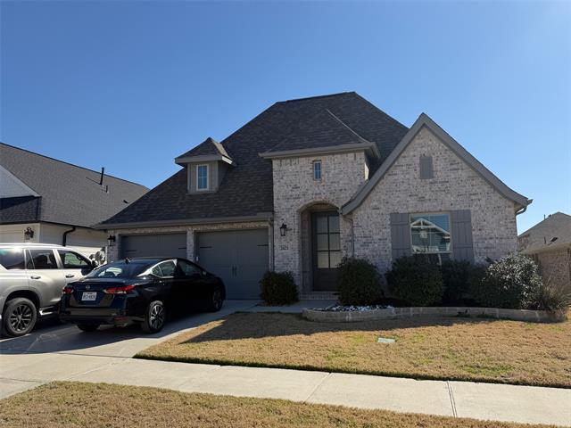 property at 2421 Stella Ln