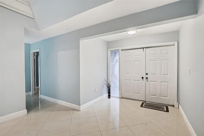 9430 SW 49th St in Cooper City, FL - Building Photo - Building Photo