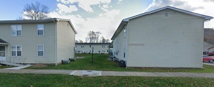 77 Morgan Dr in Lucasville, OH - Building Photo - Building Photo