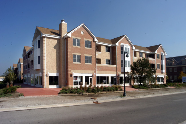 Glen Shore South & North in Glenview, IL - Foto de edificio - Building Photo