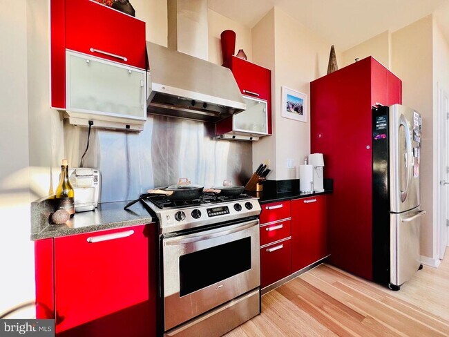 2410 17th St NW in Washington, DC - Building Photo - Building Photo