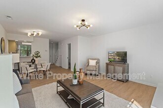 9231 Kings Canyon Dr in Charlotte, NC - Building Photo - Building Photo