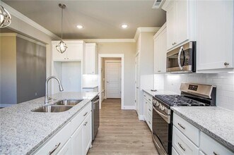 1924 Seay Cir in Pea Ridge, AR - Building Photo - Building Photo