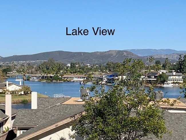 1514 Caminito Aguar in San Marcos, CA - Building Photo - Building Photo