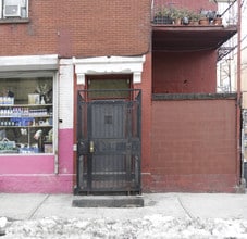 352 E 152nd St in Bronx, NY - Foto de edificio - Building Photo