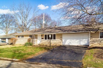 4232 Eastlea Dr in Columbus, OH - Foto de edificio - Building Photo