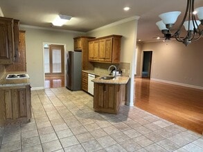 105 Summertime Point in Lake Hamilton, AR - Building Photo - Building Photo