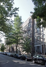Garfield Court in Brooklyn, NY - Foto de edificio - Building Photo