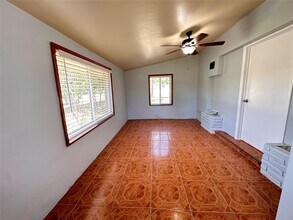 17150 NE 4th Pl in North Miami Beach, FL - Building Photo - Building Photo