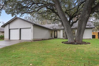 7403 West Gate Blvd in Austin, TX - Building Photo - Building Photo