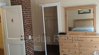 115 Hillcrest Dr in Sanford, NC - Building Photo - Building Photo