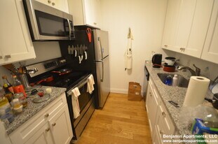 772 Columbus Ave, Unit 3 in Boston, MA - Building Photo