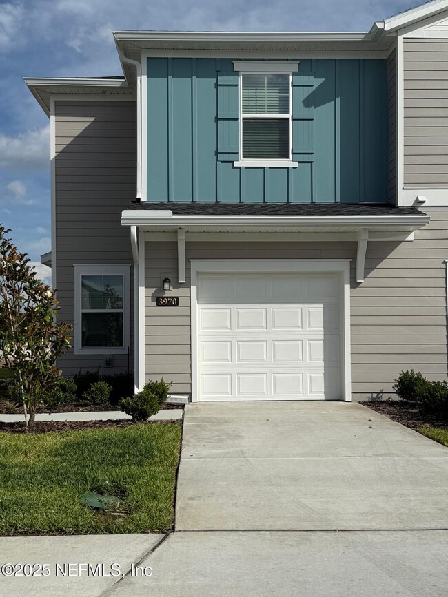 property at 3970 Silver Hay Ln