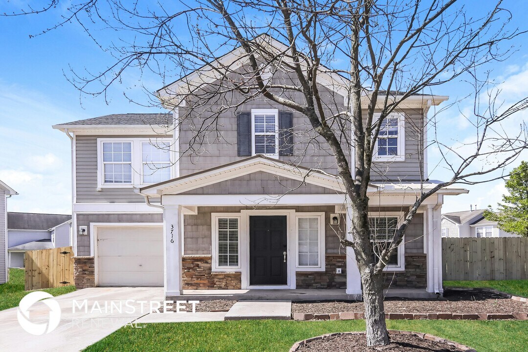 3716 Tryon Ridge Dr in Raleigh, NC - Foto de edificio