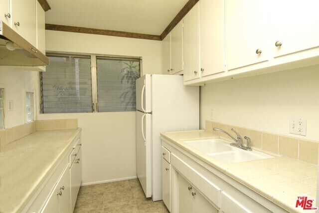 9018 Keith Ave-Unit -101 in West Hollywood, CA - Building Photo - Building Photo