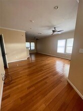 1038 E 43rd St in Austin, TX - Building Photo - Building Photo