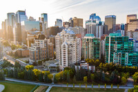 Chateau LaCaille in Calgary, AB - Building Photo - Building Photo