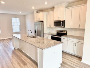 162 Whitson Wds Pl in Stafford, VA - Building Photo - Building Photo
