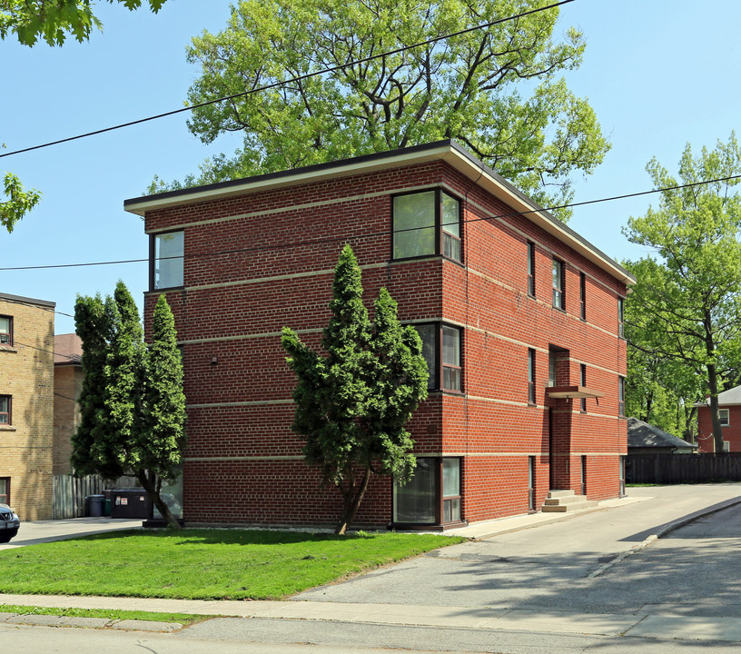 45 Marina Ave in Toronto, ON - Building Photo