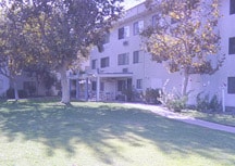 Budlong Manor Apartments in Sylmar, CA - Building Photo