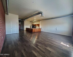 424 S 2nd St-Unit -205 in Phoenix, AZ - Building Photo - Building Photo