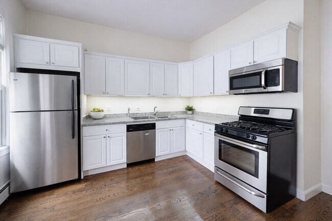 11 Seckel St in Cambridge, MA - Building Photo - Building Photo