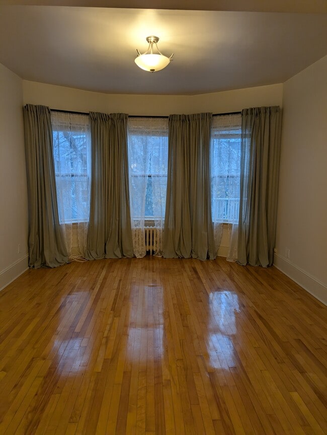 6316 Pepperell St in Halifax, NS - Building Photo - Building Photo