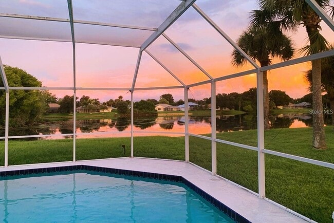 128 Torrington St in Port Charlotte, FL - Building Photo - Building Photo