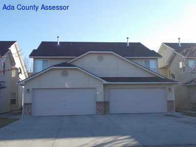 property at 2206 S Dorothy Ave