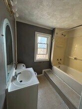 4746 Horton Rd in Garfield Heights, OH - Building Photo - Building Photo