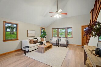 81 Country Rd in Urbana, OH - Foto de edificio - Building Photo
