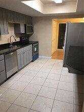 3200 NE 13th Ave in Oakland Park, FL - Building Photo - Building Photo