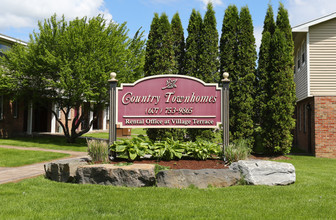 Country Townhomes in Cortland, NY - Building Photo - Building Photo