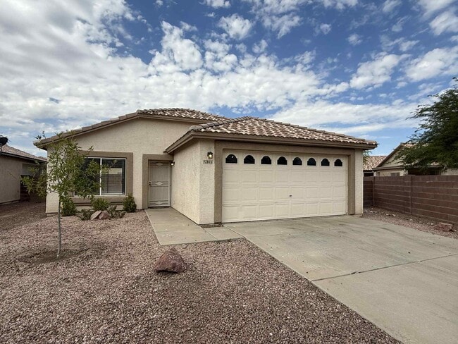 2945 Bronze Creek Way in Tucson, AZ - Building Photo - Building Photo