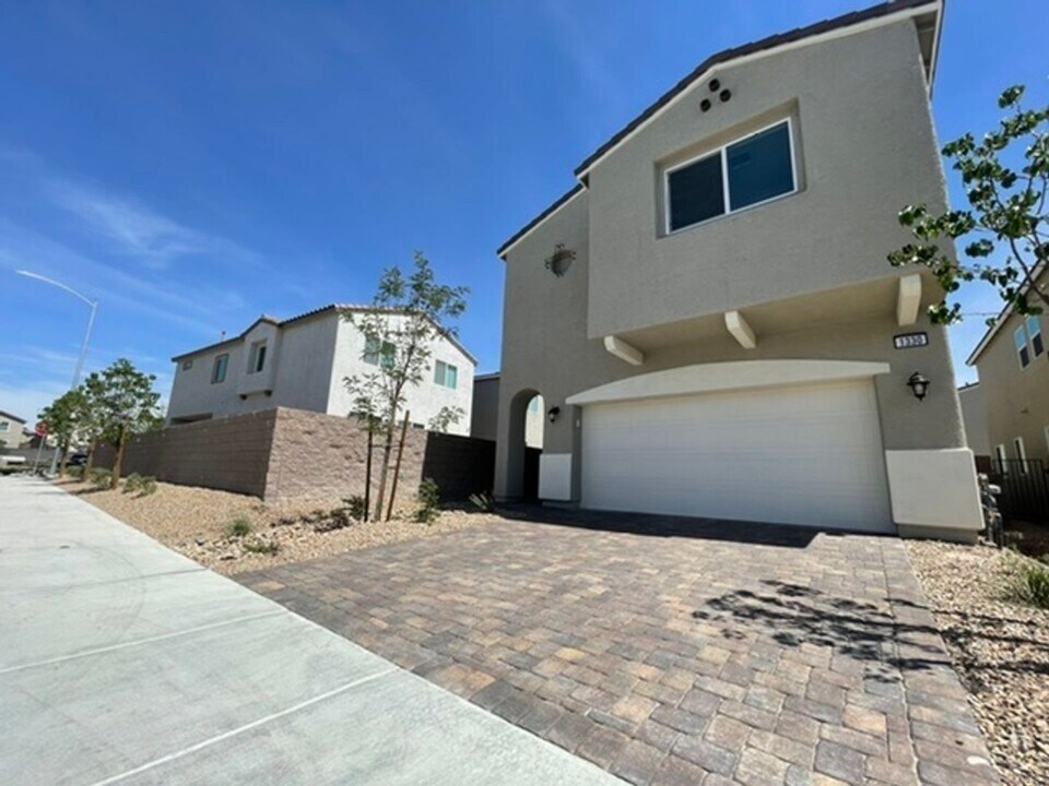 1330 Cactus Bud Pl in North Las Vegas, NV - Building Photo
