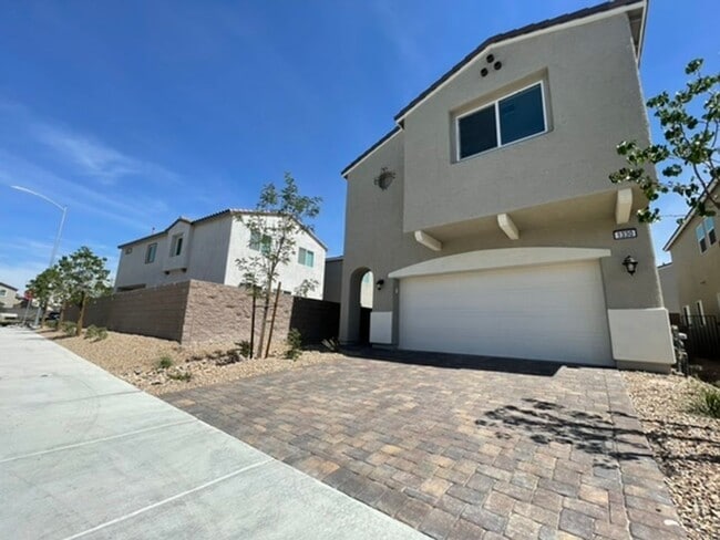 property at 1330 Cactus Bud Pl