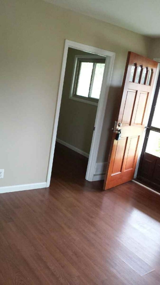 1943 Mel Ct in Westland, MI - Building Photo - Building Photo