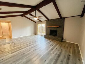 5533 Briargrove Dr in Wichita Falls, TX - Building Photo - Building Photo