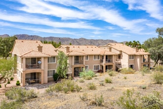 San Paulo in Phoenix, AZ - Foto de edificio - Building Photo
