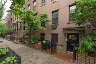 375 Clinton St in Brooklyn, NY - Building Photo - Building Photo