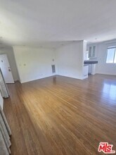 134 San Vicente Blvd in Santa Monica, CA - Building Photo - Building Photo