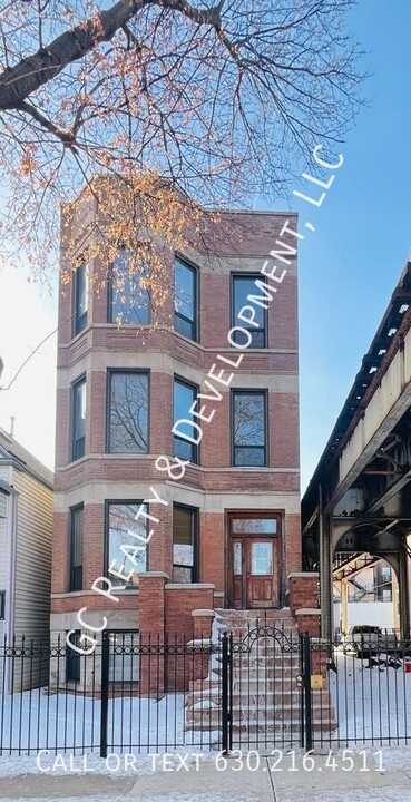 3408 N Greenview Ave in Chicago, IL - Building Photo