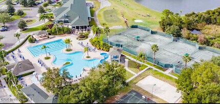 18199 Paradise Point Dr in Tampa, FL - Building Photo - Building Photo